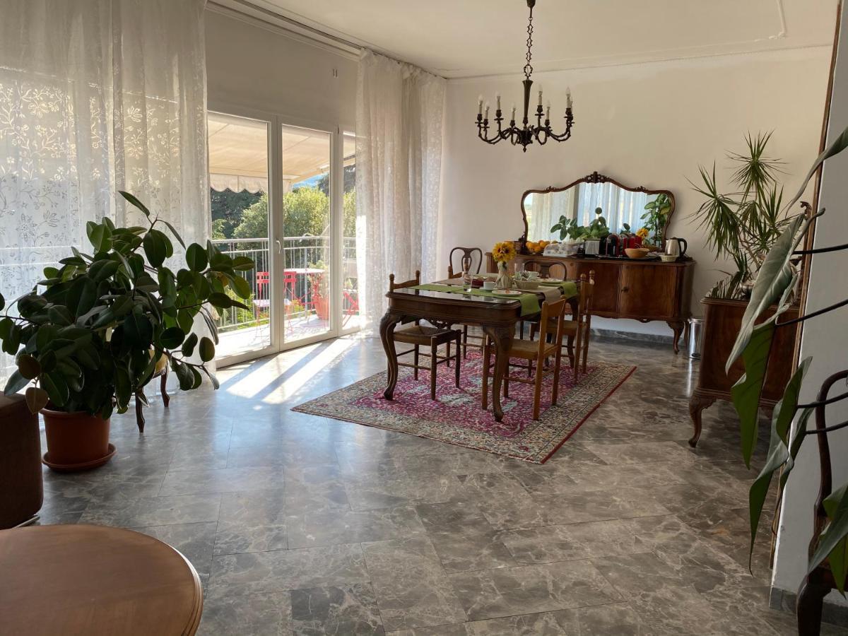 B&B Del Viaggiatore Sarzana Exterior photo