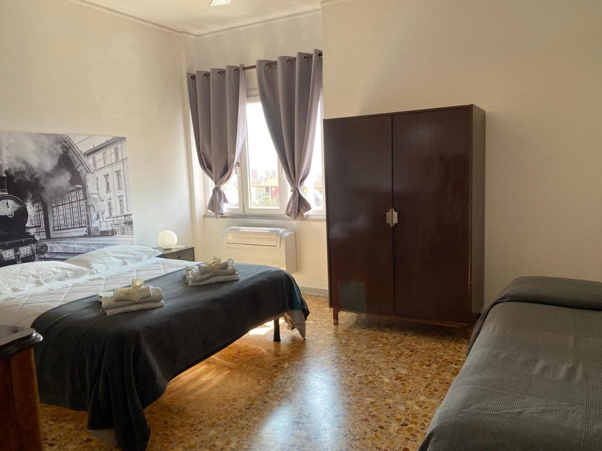 B&B Del Viaggiatore Sarzana Exterior photo