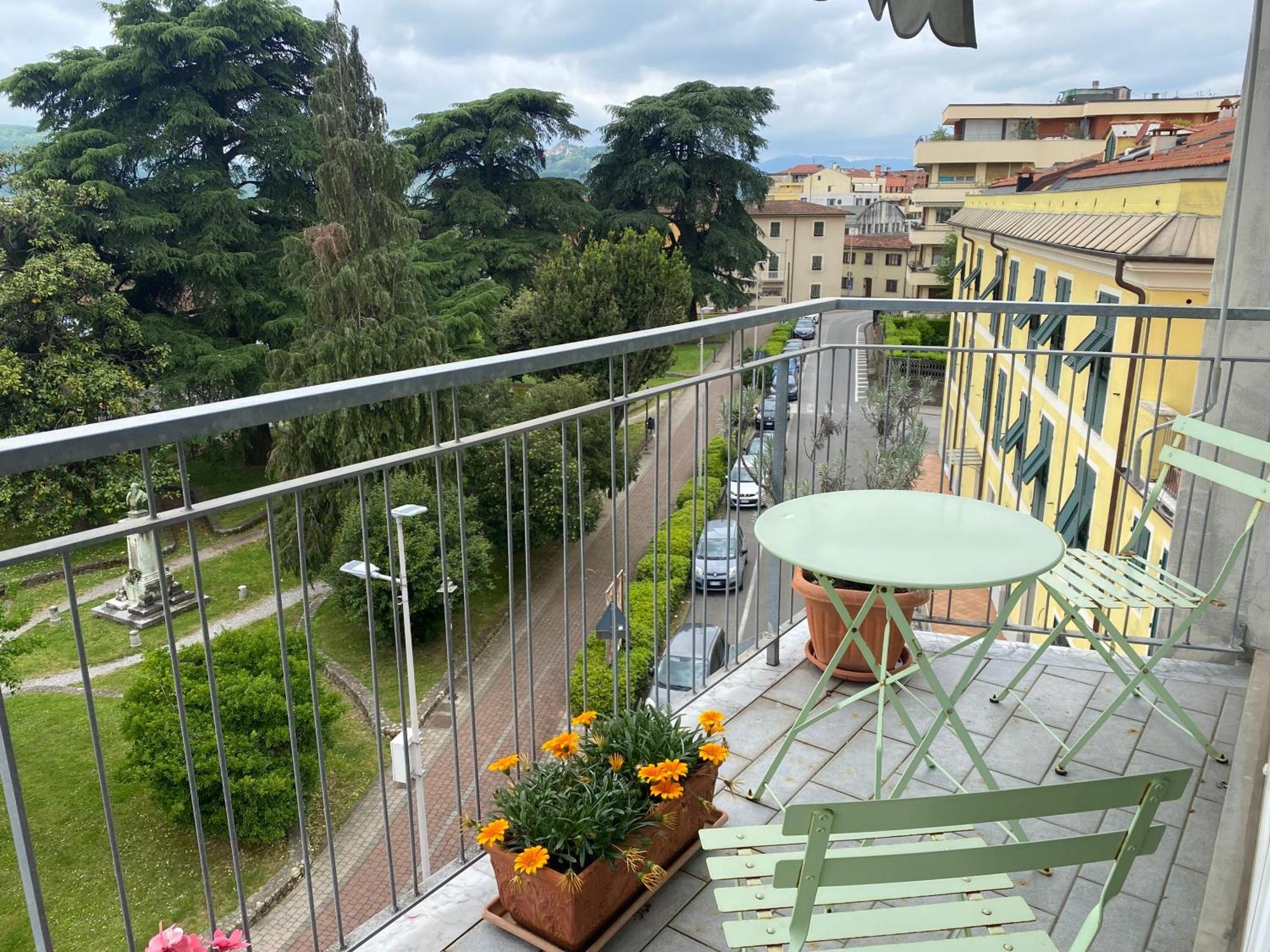B&B Del Viaggiatore Sarzana Exterior photo