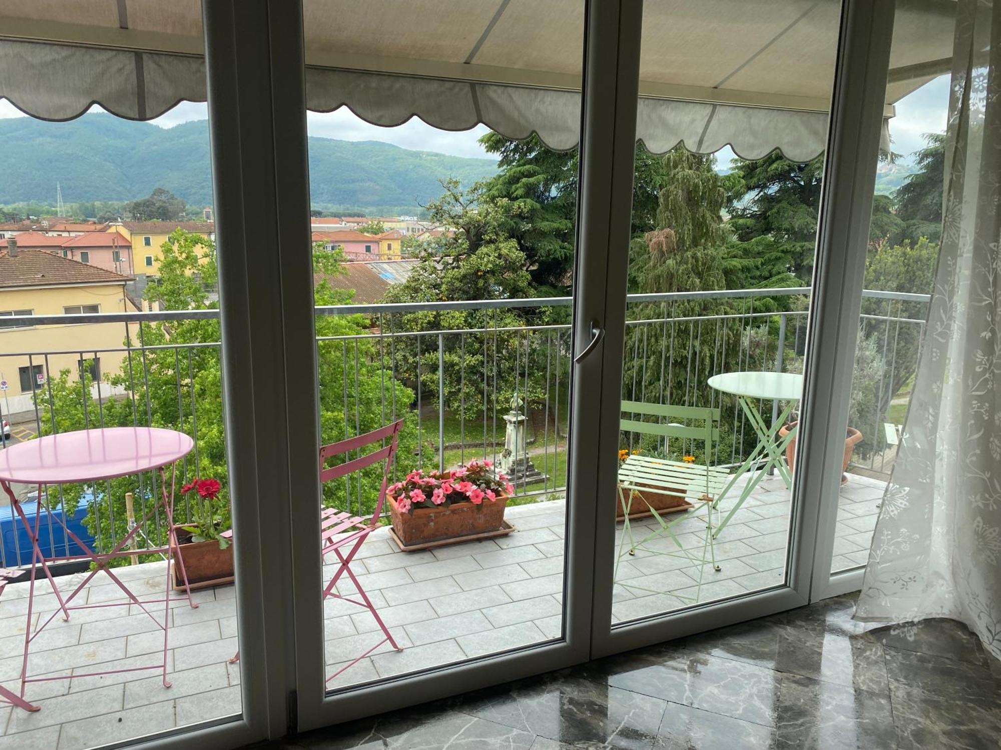 B&B Del Viaggiatore Sarzana Exterior photo